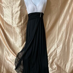 Elegant Strapless Black and White Evening Dress